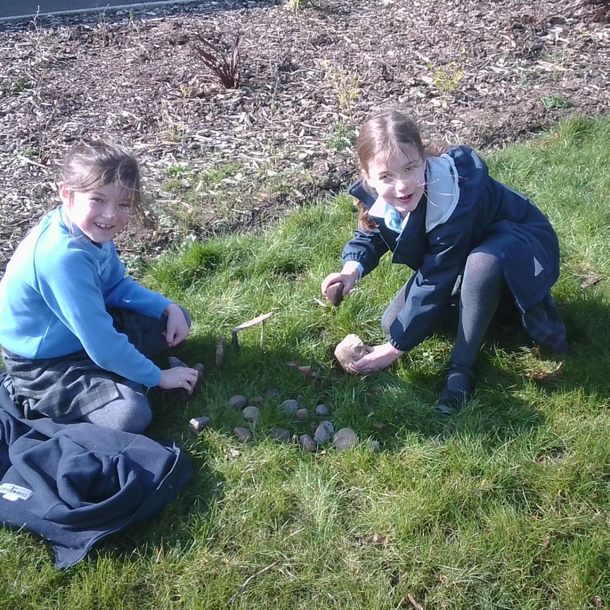 Warwick Preparatory School - Year 3 Build Stonehenge!